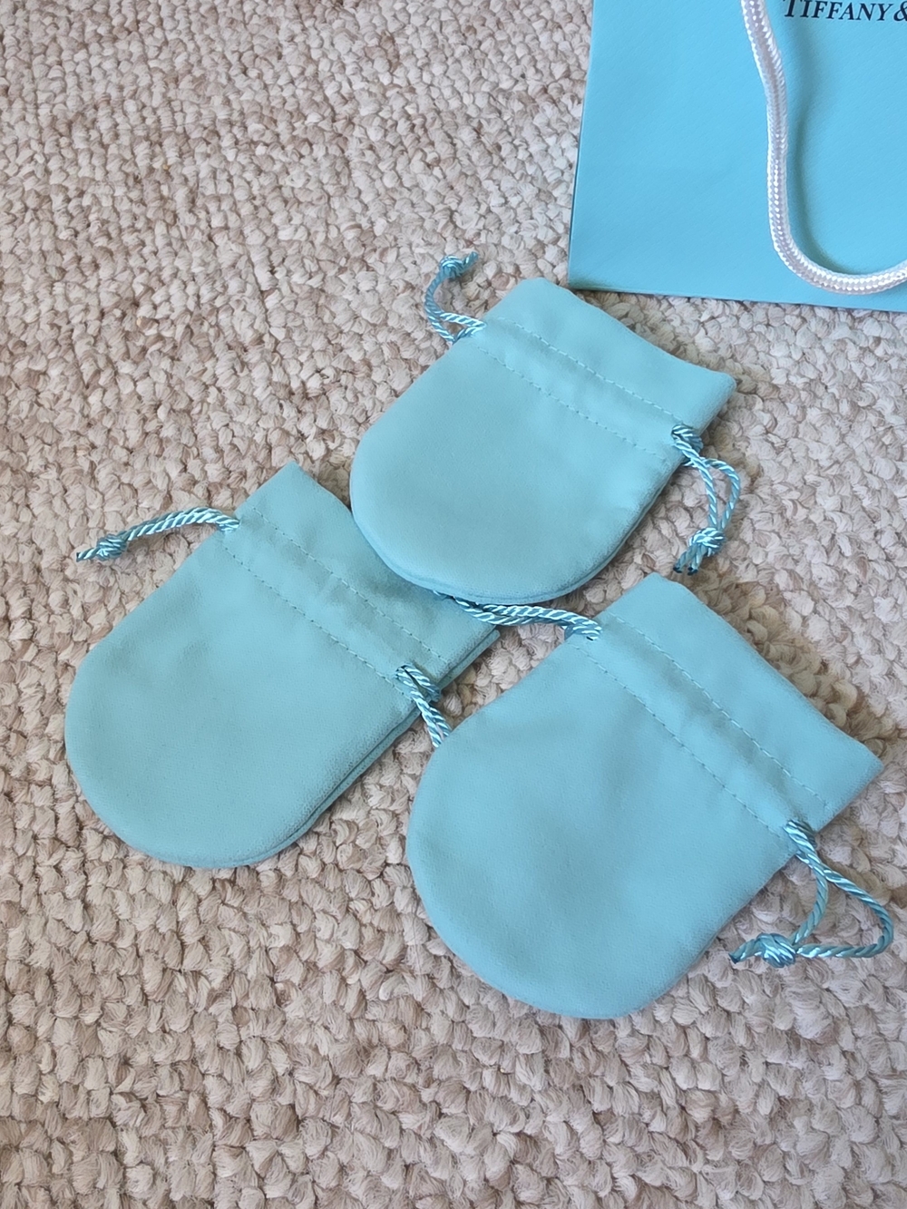Tiffany & Co. Small Blue Jewelry Pouches with Gift Bag Brand New - Picture 5 of 5